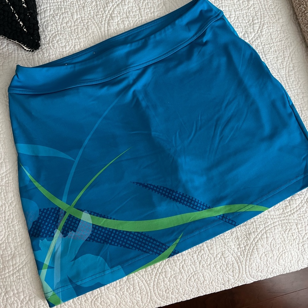 Under Armour Ladies Golf or Tennis Skort